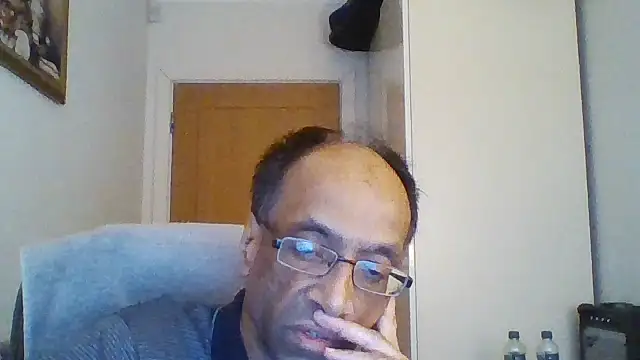 rauncher1 online show from October 7, 8:18 am