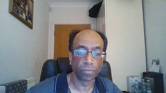 rauncher1 online show from December 2, 9:55 am