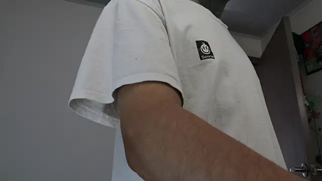 trieone online show from February 3, 2:22 pm