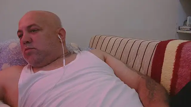 husoizmir online show from June 12, 12:03 pm
