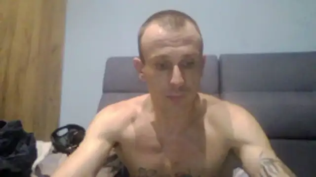 chceciedalsiebie online show from May 20, 8:48 pm