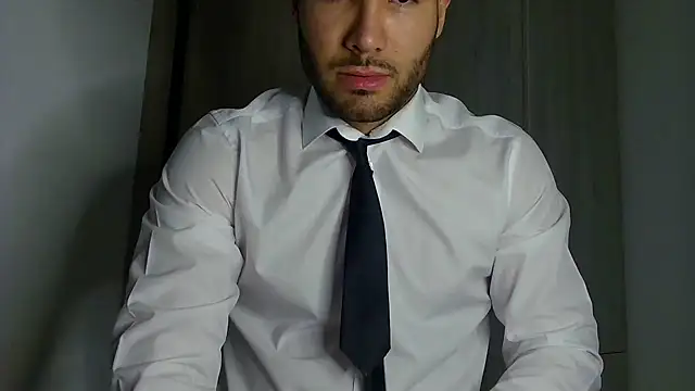 Justynn1 online show from April 22, 11:31 pm