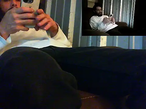 Snapshot of Sitonmyface2020@xh chatting on October 18, 1:27 pm Sitonmyface2020xh online show from October 18, 1:27 pm