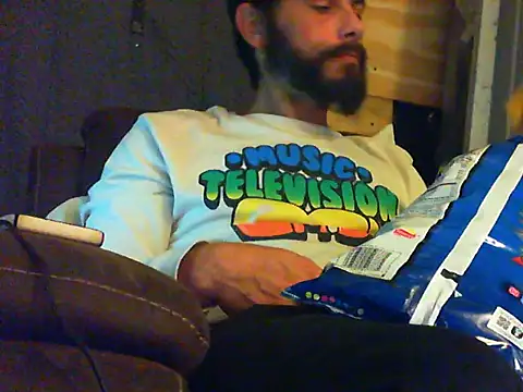 Snapshot of Sitonmyface2020@xh chatting on October 21, 3:31 am Sitonmyface2020xh online show from October 21, 3:31 am