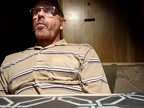 Snapshot of nicali78 chatting on October 18, 7:13 am nicali78 online show from October 18, 7:13 am