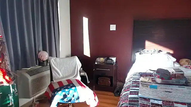 mycock2474u online show from November 26, 3:26 pm