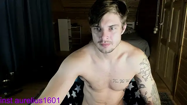Snapshot of maks_wolfis chatting on September 26, 1:36 am maks wolfis online show from September 26, 1:36 am