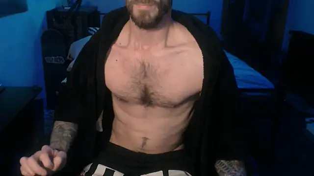 Snapshot of SexxxyLouis chatting on December 30, 8:54 am SexxxyLouis online show from December 30, 8:54 am