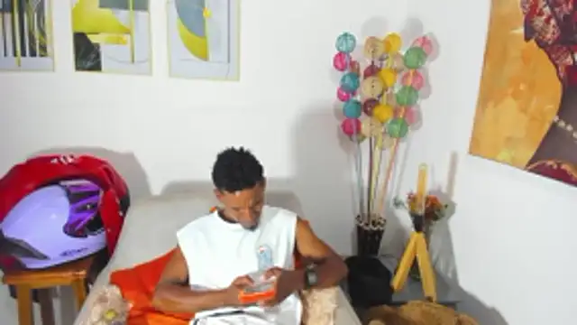 anhtony wayans online show from March 21, 12:47 am