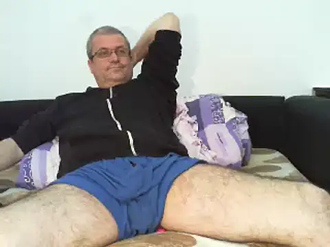 Snapshot of greeneyeshot12 chatting on March 18, 1:23 pm greeneyeshot12 online show from March 18, 1:23 pm