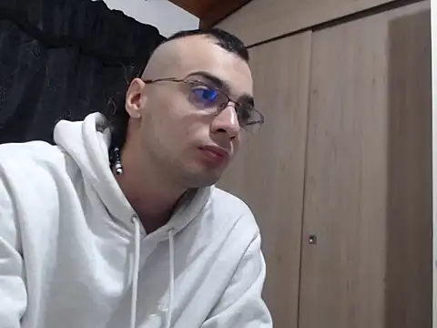 xZABLEYERx online show from November 19, 12:21 am