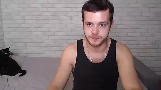 Snapshot of Alexxx_horny chatting on October 13, 5:41 pm Alexxx horny online show from October 13, 5:41 pm