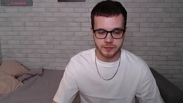 Alexxx horny online show from March 28, 3:56 pm