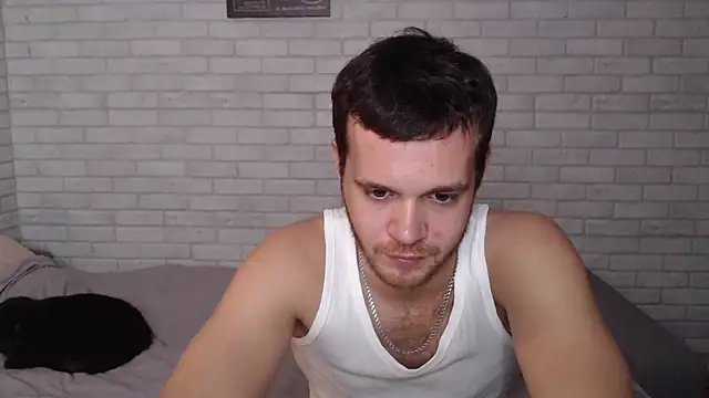 Snapshot of Alexxx_horny chatting on October 14, 5:42 pm Alexxx horny online show from October 14, 5:42 pm