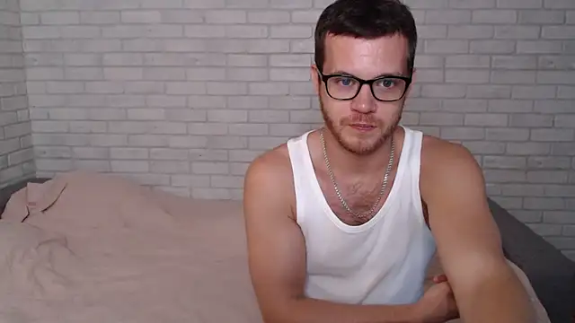 Snapshot of Alexxx_horny chatting on September 19, 2:28 pm Alexxx horny online show from September 19, 2:28 pm