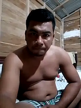 luis229522 online show from May 17, 4:31 am