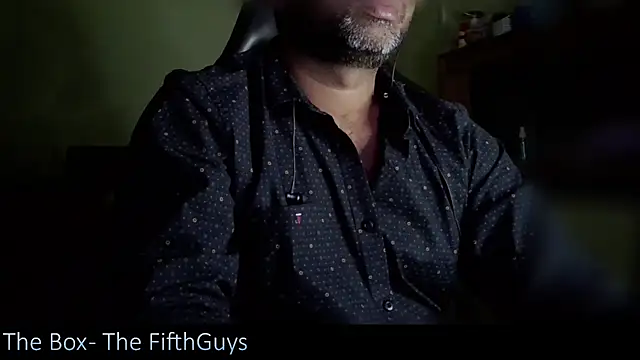 Snapshot of _x_rated_ chatting on December 7, 7:10 pm x rated online show from December 7, 7:10 pm