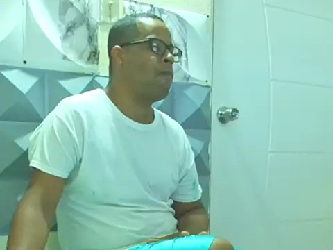 thesugar32 online show from November 9, 1:04 pm