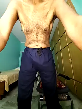 Snapshot of hornyindianmale82 chatting on January 26, 10:23 am hornyindianmale82 online show from January 26, 10:23 am
