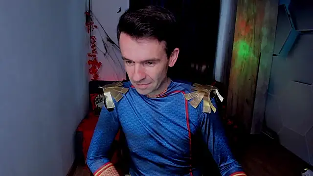 Snapshot of SteveTiger chatting on November 1, 11:58 am SteveTiger online show from November 1, 11:58 am