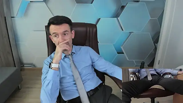 SteveTiger online show from February 10, 12:32 pm