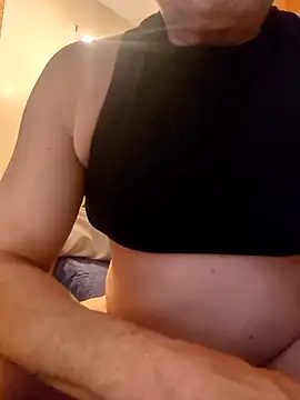 Snapshot of bobby69cock chatting on February 2, 9:02 pm bobby69cock online show from February 2, 9:02 pm