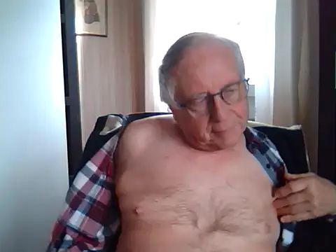 johnjohn622662 online show from March 12, 9:44 am