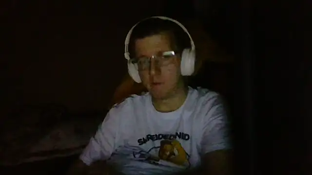 David250692 online show from March 18, 10:35 pm