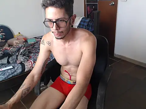 alisterxxx online show from March 12, 7:54 pm