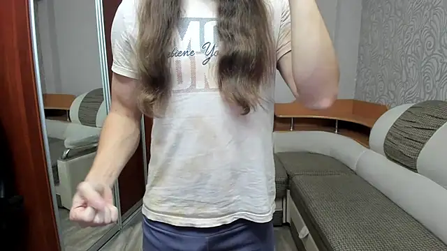 Snapshot of Marrymepls chatting on October 21, 10:45 pm Marrymepls online show from October 21, 10:45 pm