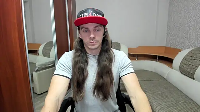 Snapshot of Marrymepls chatting on October 16, 9:23 pm Marrymepls online show from October 16, 9:23 pm