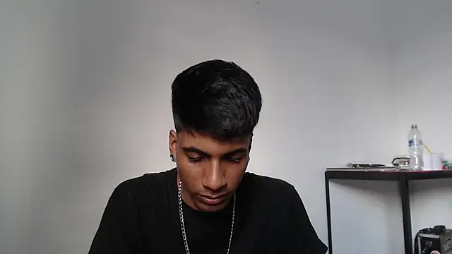 stevenosori online show from April 21, 10:38 pm