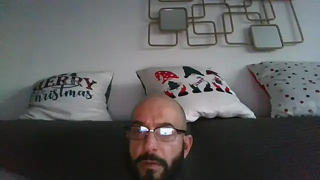 1977Emilio online show from December 20, 4:46 pm