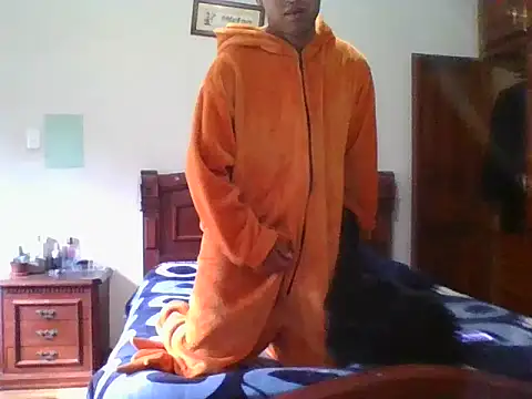 Alejo202y7637 online show from April 14, 2:16 pm