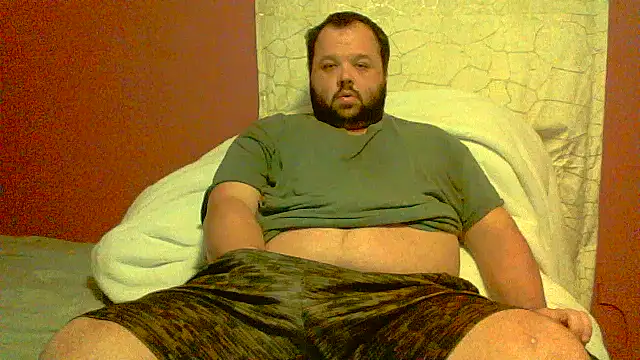 Snapshot of Strongbutgentle36 chatting on September 14, 7:21 am Strongbutgentle36 online show from September 14, 7:21 am