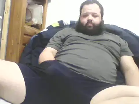 Snapshot of Strongbutgentle36 chatting on January 10, 6:20 am Strongbutgentle36 online show from January 10, 6:20 am