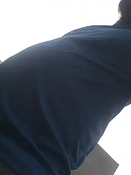 rohanhotguy online show from April 20, 2:14 am