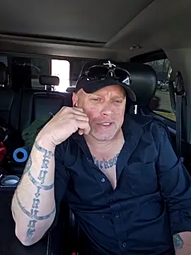 Johnny76420 online show from March 20, 7:18 pm