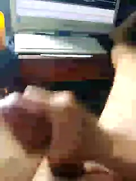 Snapshot of Alvaro2017 chatting on February 23, 5:39 am Alvaro2017 online show from February 23, 5:39 am
