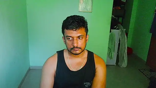 daringcutie online show from April 11, 7:04 am