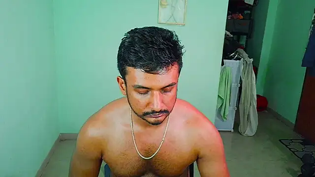 daringcutie online show from April 11, 7:56 am