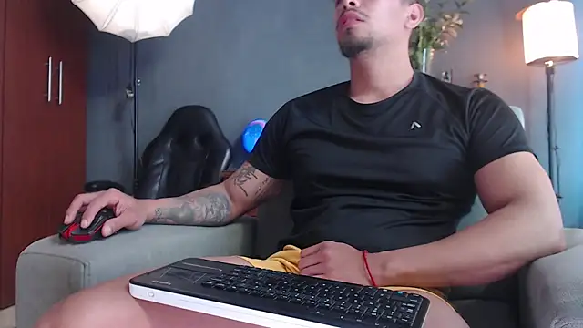 geirge teacherxx online show from October 17, 7:51 pm