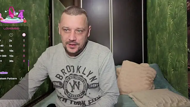 DanielOhCool online show from May 14, 6:44 am