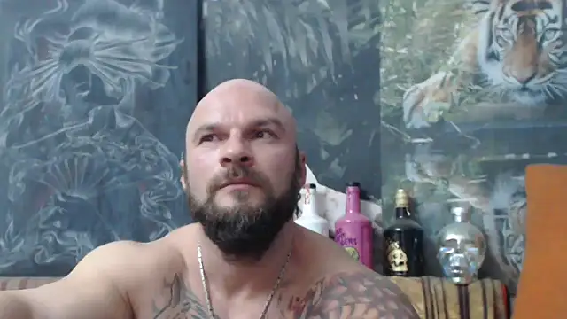 Snapshot of viking_30 chatting on October 24, 7:04 pm viking 30 online show from October 24, 7:04 pm