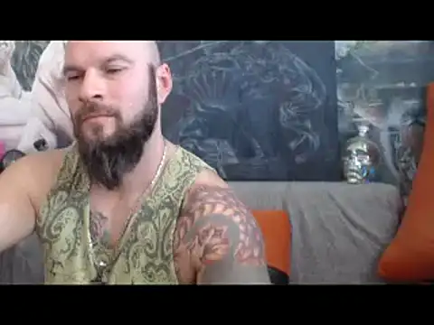Snapshot of viking_30 chatting on January 24, 10:21 am viking 30 online show from January 24, 10:21 am
