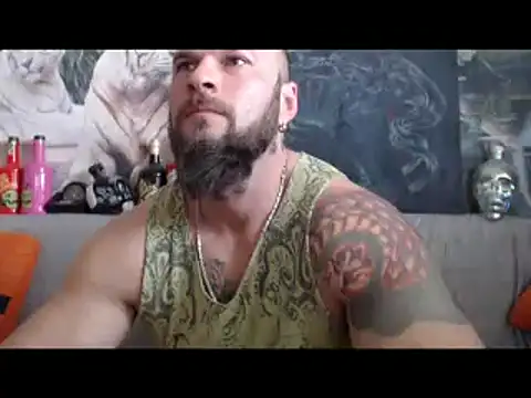 Snapshot of viking_30 chatting on March 12, 7:24 am viking 30 online show from March 12, 7:24 am