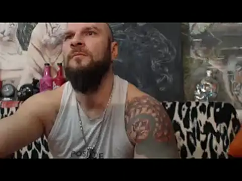 Snapshot of viking_30 chatting on December 29, 8:15 pm viking 30 online show from December 29, 8:15 pm