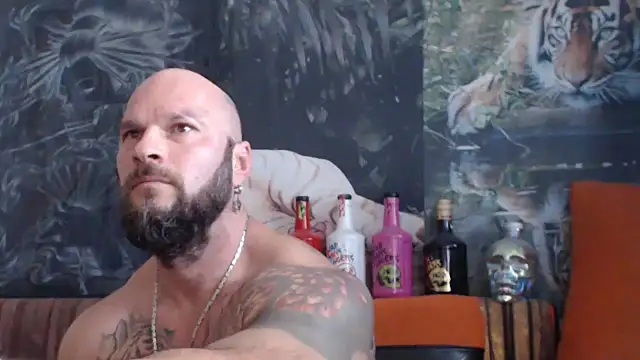 Snapshot of viking_30 chatting on September 17, 10:16 am viking 30 online show from September 17, 10:16 am