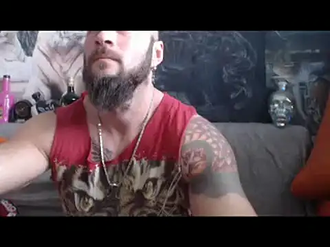 Snapshot of viking_30 chatting on February 17, 11:02 am viking 30 online show from February 17, 11:02 am