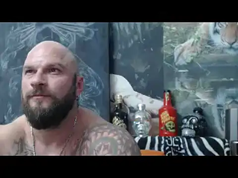 viking 30 online show from April 27, 6:24 pm